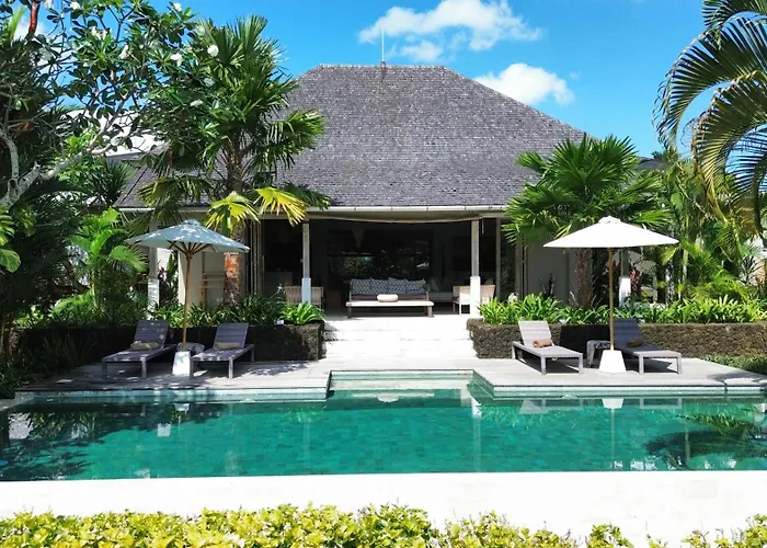 Villa Bodhi Kulture - 5br Tropical Estate With Huge Infinity Pool In