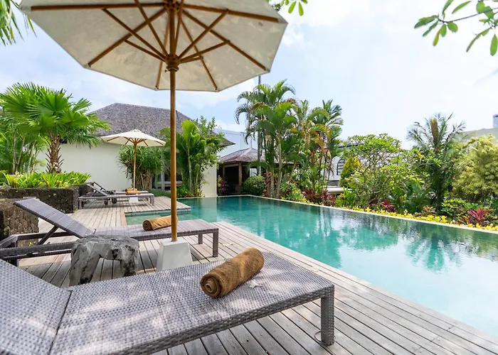 Bodhi Kulture - 5br Tropical Estate With Huge Infinity Pool In * Canggu (Bali)