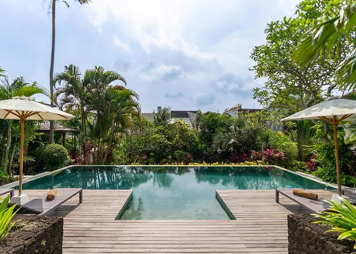 Bodhi Kulture - 5br Tropical Estate With Huge Infinity Pool In *