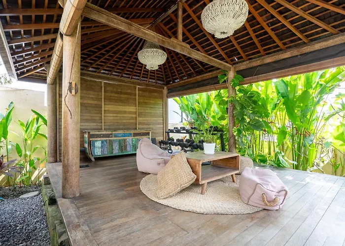Bodhi Kulture - 5br Tropical Estate With Huge Infinity Pool In Villa *