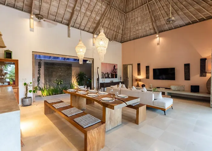 Bodhi Kulture - 5br Tropical Estate With Huge Infinity Pool In Villa *