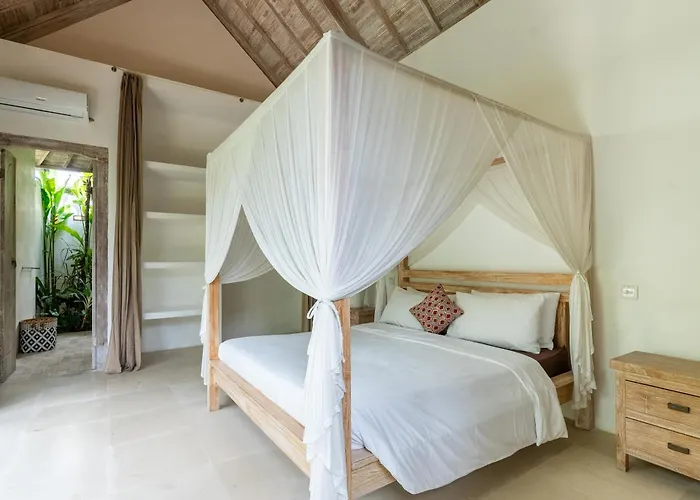 فيلة Bodhi Kulture - 5br Tropical Estate With Huge Infinity Pool In تْشانغو