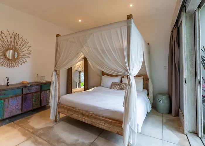 Bodhi Kulture - 5br Tropical Estate With Huge Infinity Pool In تْشانغو