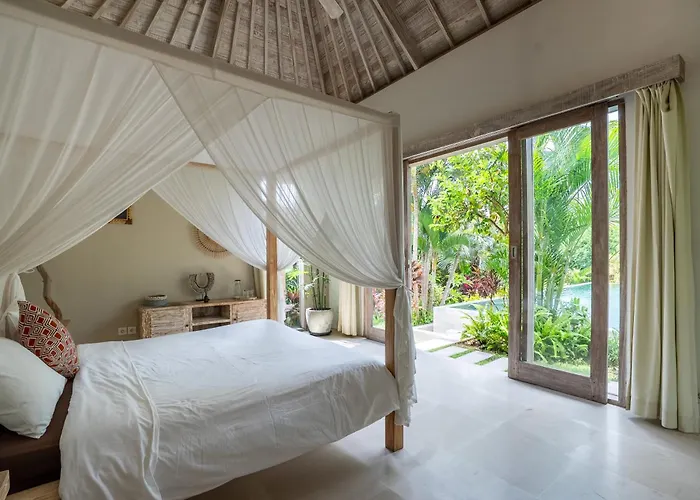 Bodhi Kulture - 5br Tropical Estate With Huge Infinity Pool In * Canggu (Bali)
